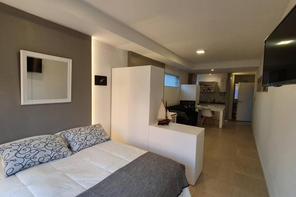 Confortable Monoambiente Centrico De Categoria Apartamento *
